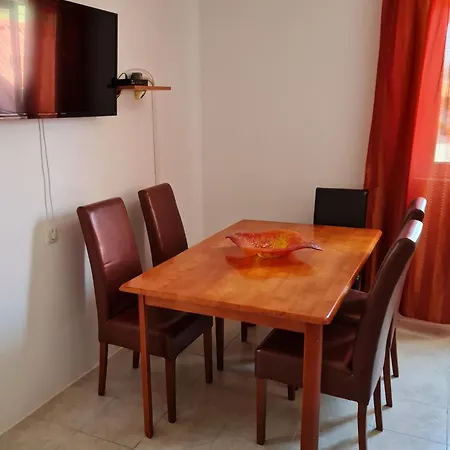 公寓 With Parking Space Gornji Karin, Novigrad - 21514 格基卡琳