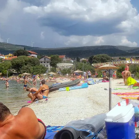 With Parking Space Gornji Karin, Novigrad - 21514 Appartement