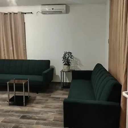 With Parking Space Gornji Karin, Novigrad - 21514 Appartement