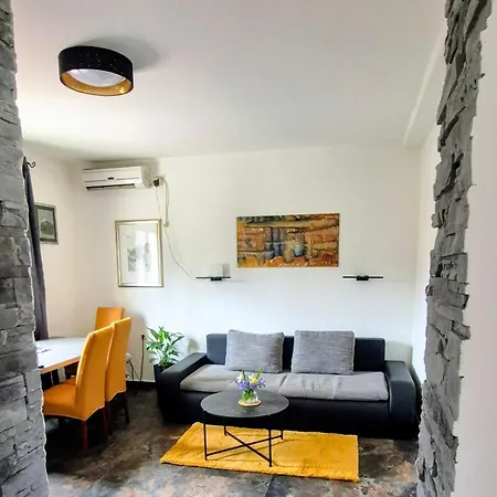 Appartement With Parking Space Gornji Karin, Novigrad - 21514 *