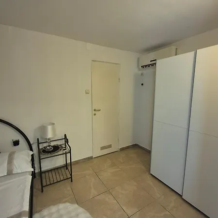 With Parking Space Gornji Karin, Novigrad - 21514 Appartement Gornji Karin
