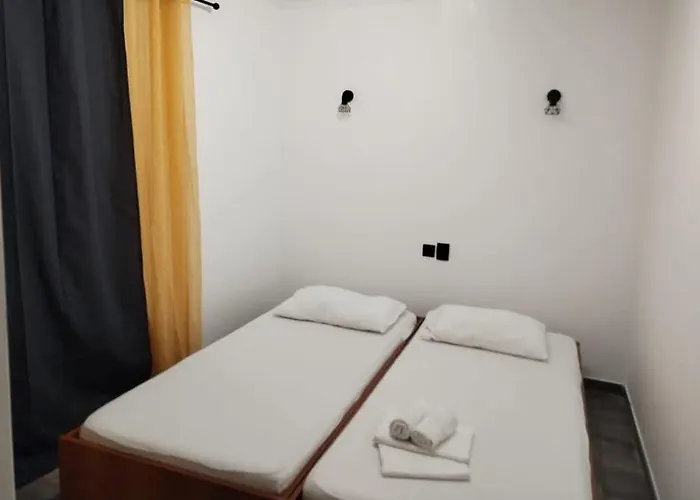 Apartman With Parking Space Gornji Karin, Novigrad - 21514